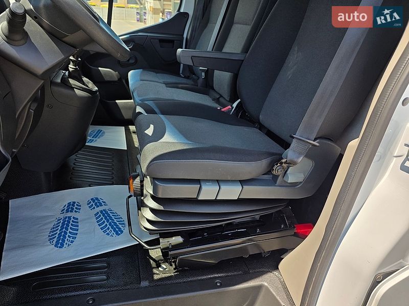 Грузовой фургон Renault Master 2019 в Одессе
