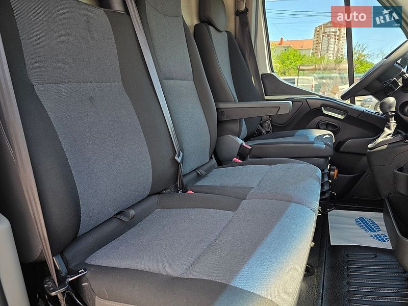 Грузовой фургон Renault Master 2019 в Одессе