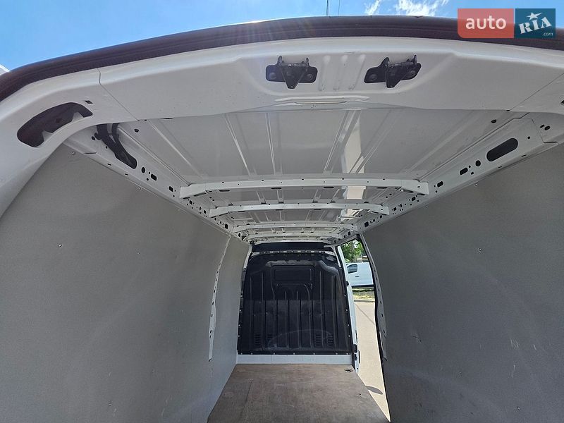 Грузовой фургон Renault Master 2019 в Одессе