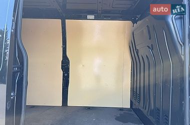 Вантажний фургон Renault Master 2021 в Рівному