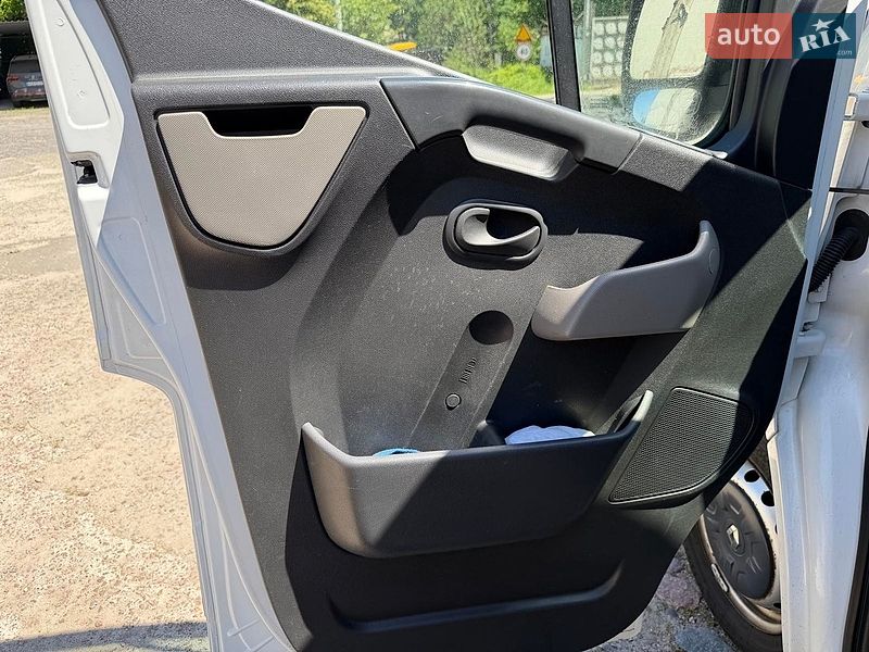 Грузовой фургон Renault Master 2011 в Киеве