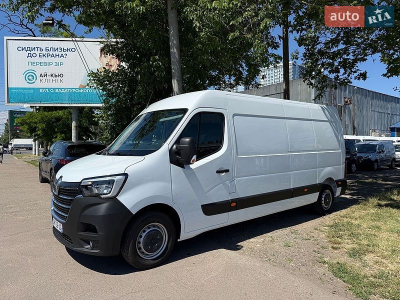 Renault Master 2023