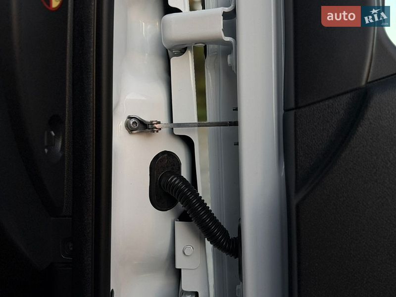 Грузовой фургон Renault Master 2018 в Дубно фото 35 Грузовой фургон Renault Master 2018 в Дубно