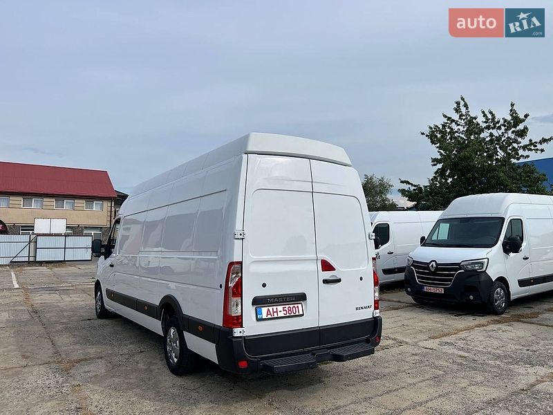Грузовой фургон Renault Master 2022 в Владимире