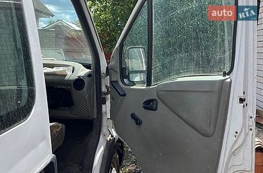 Вантажний фургон Renault Master 2002 в Сумах