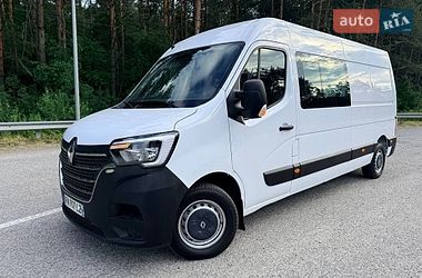 Вантажопасажирський фургон Renault Master 2020 в Києві