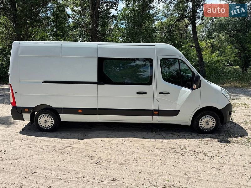 Грузовой фургон Renault Master 2015 в Полтаве