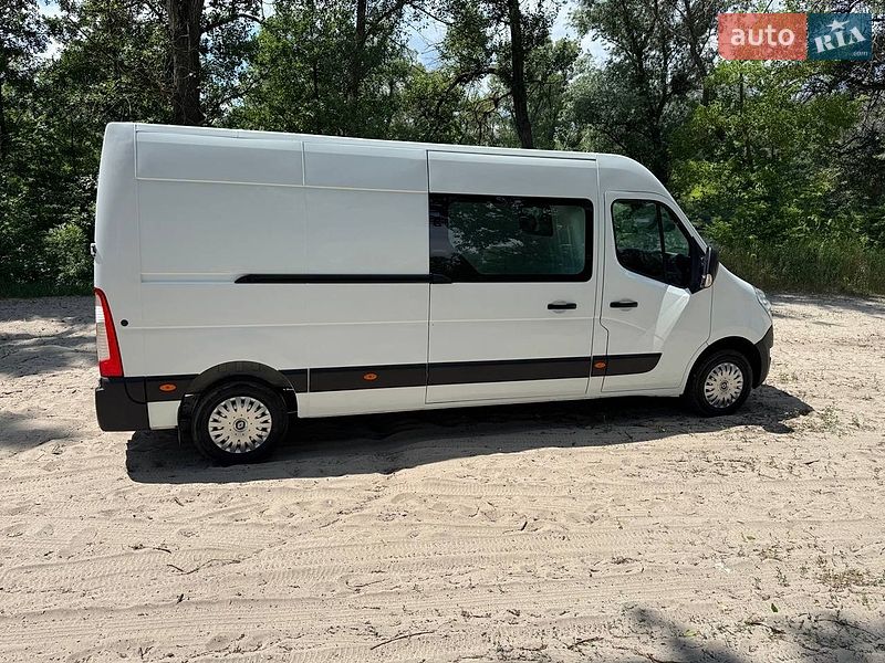 Грузовой фургон Renault Master 2015 в Полтаве