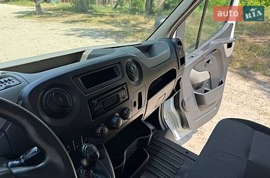 Грузовой фургон Renault Master 2015 в Полтаве