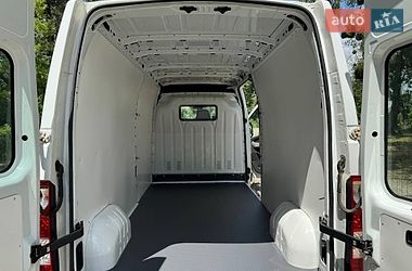 Грузовой фургон Renault Master 2015 в Полтаве