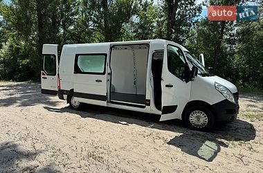 Грузовой фургон Renault Master 2015 в Полтаве