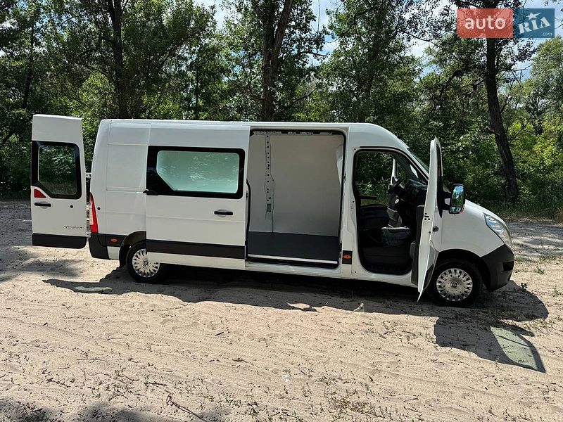 Грузовой фургон Renault Master 2015 в Полтаве