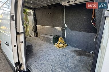 Грузовой фургон Renault Master 2013 в Львове