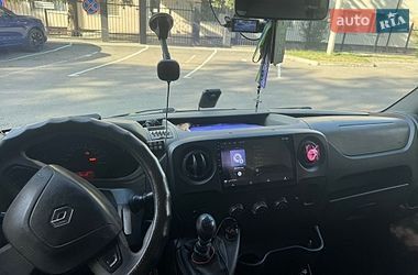 Грузовой фургон Renault Master 2013 в Львове
