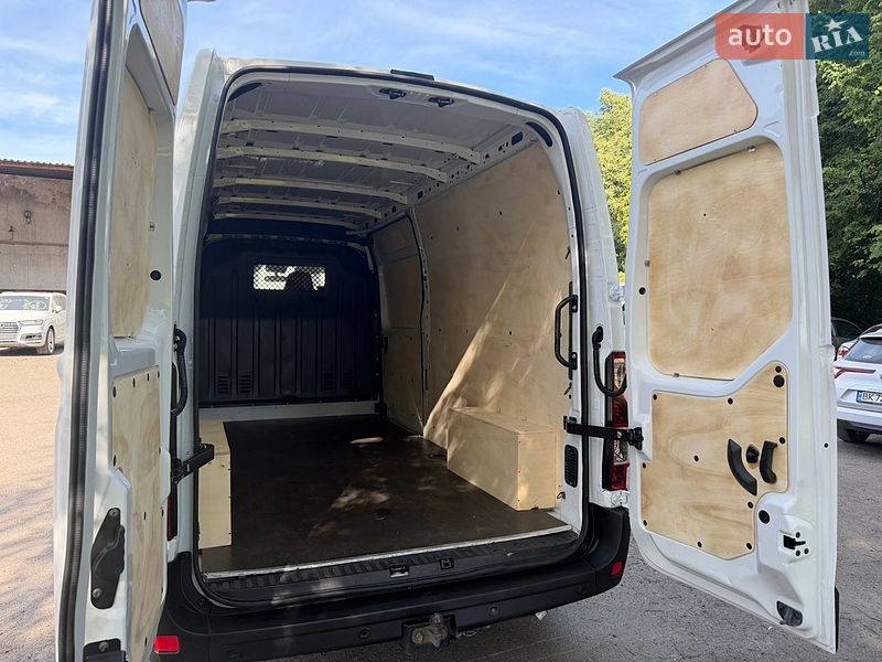 Вантажний фургон Renault Master 2021 в Дубні
