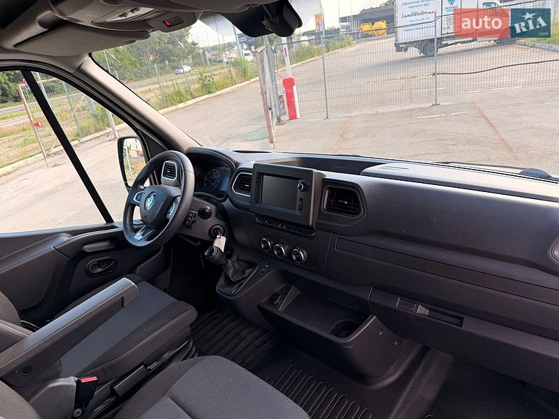 Вантажний фургон Renault Master 2022 в Києві