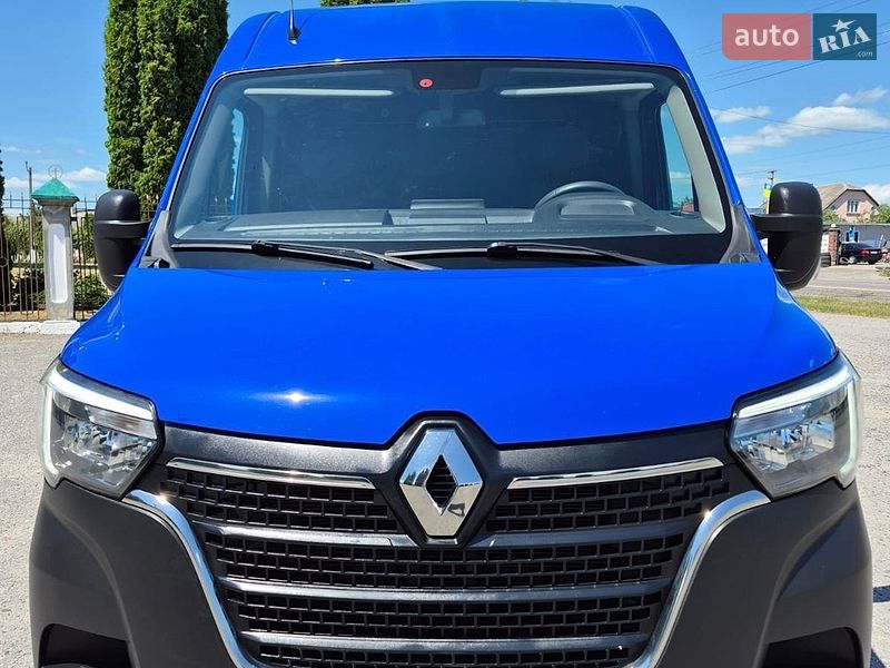 Грузовой фургон Renault Master 2022 в Дубно