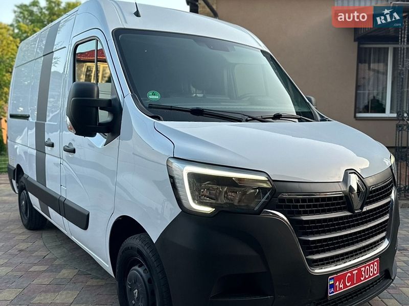 Вантажний фургон Renault Master 2022 в Калуші