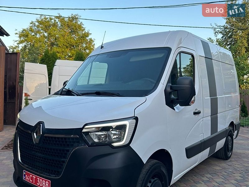 Вантажний фургон Renault Master 2022 в Калуші