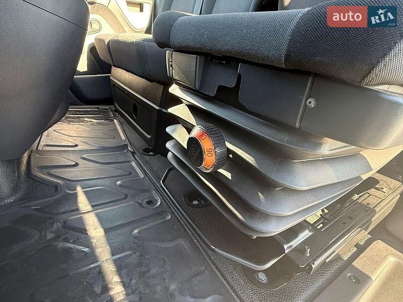 Грузовой фургон Renault Master 2018 в Бучаче