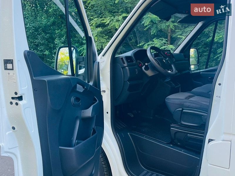 Вантажний фургон Renault Master 2021 в Ковелі
