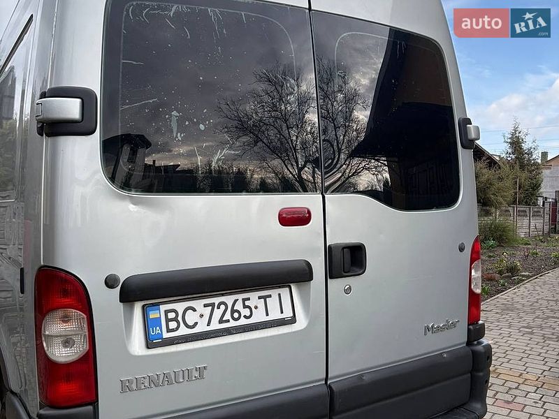Грузовой фургон Renault Master 2006 в Рава-Русской