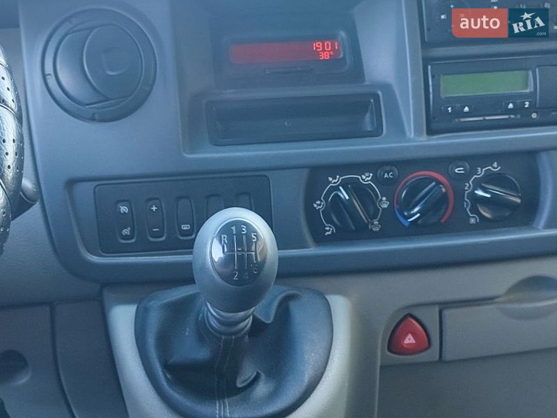 Мінівен Renault Master 2007 в Львові