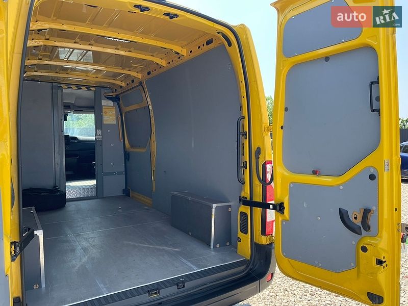 Микроавтобус грузовой (до 3,5т) Renault Master 2021 в Львове