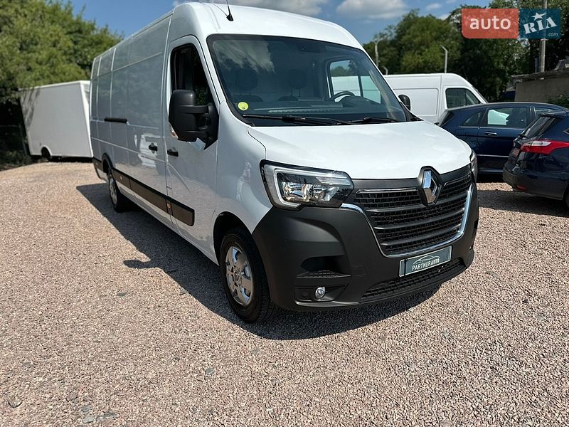 Грузовой фургон Renault Master 2023 в Ровно