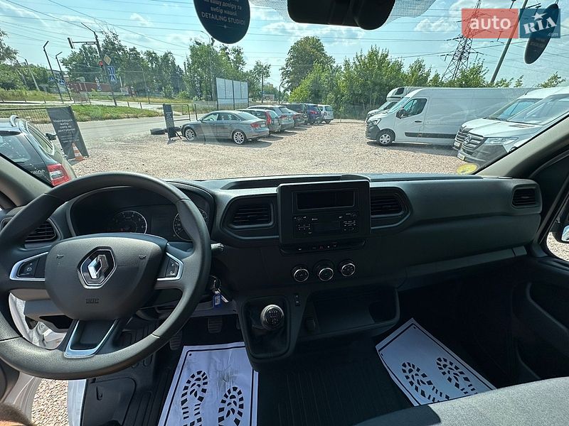 Грузовой фургон Renault Master 2023 в Ровно