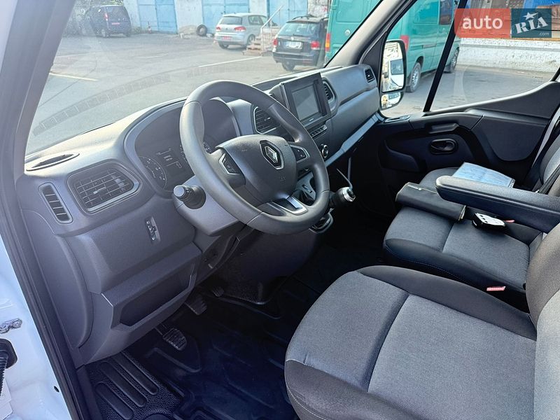 Грузовой фургон Renault Master 2022 в Луцке