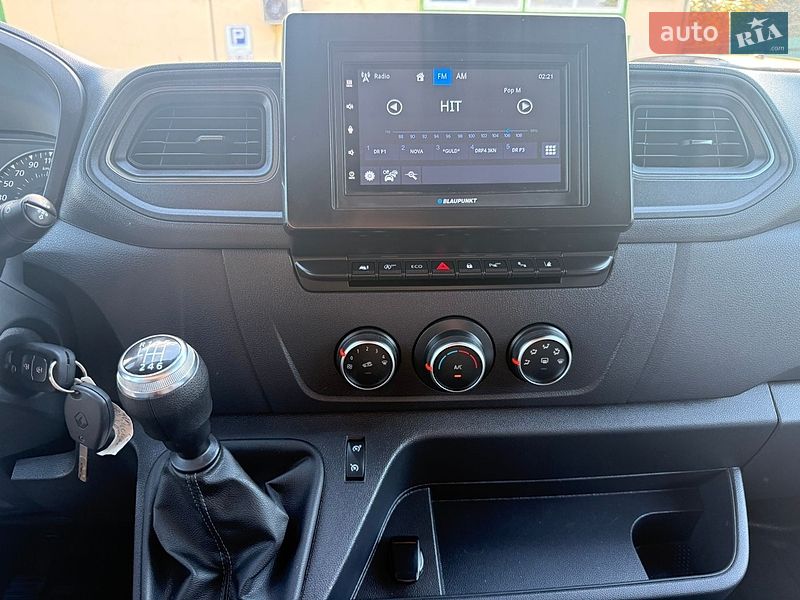Грузовой фургон Renault Master 2022 в Луцке