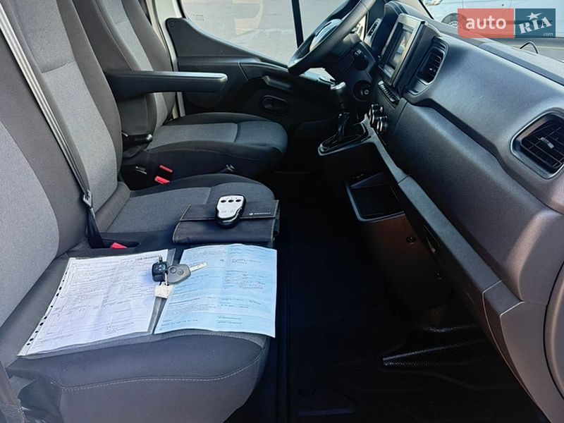 Грузовой фургон Renault Master 2022 в Луцке