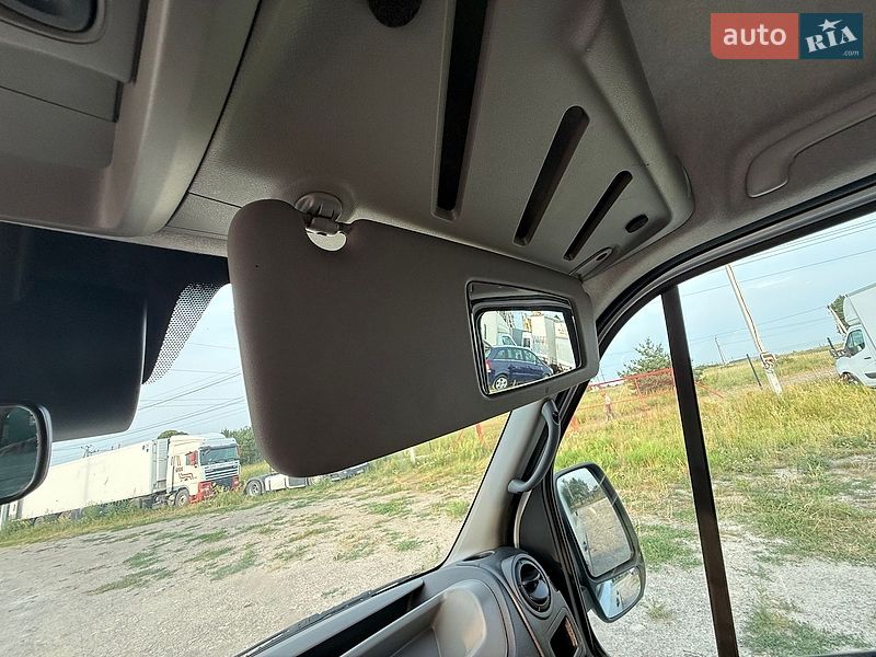 Мінівен Renault Master 2017 в Львові