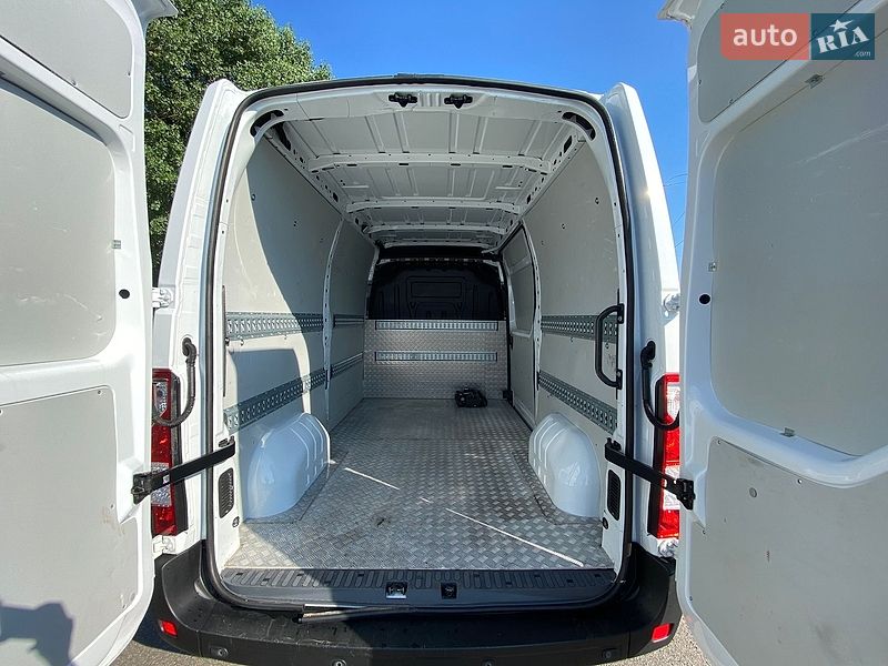 Вантажний фургон Renault Master 2021 в Києві