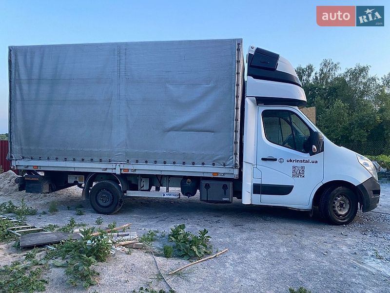 Тентований Renault Master 2017 в Кореці