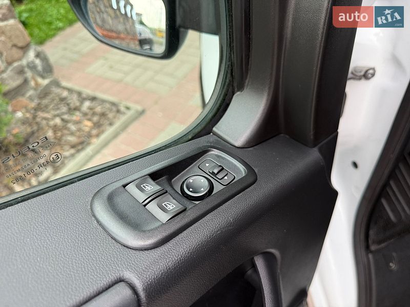 Вантажний фургон Renault Master 2021 в Броварах