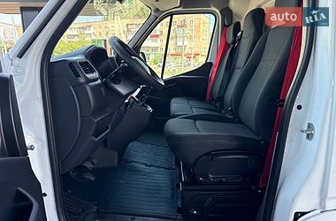 Грузовой фургон Renault Master 2023 в Луцке