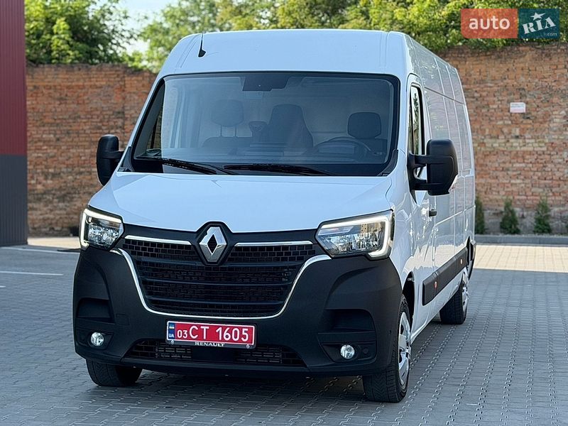 Вантажний фургон Renault Master 2023 в Дубні