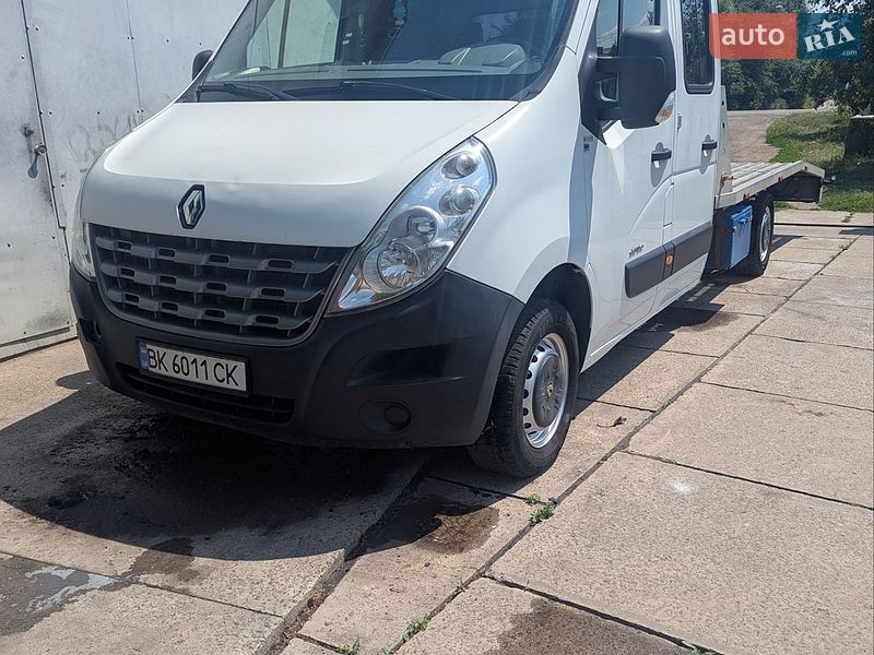 Автовоз Renault Master 2011 в Ровно