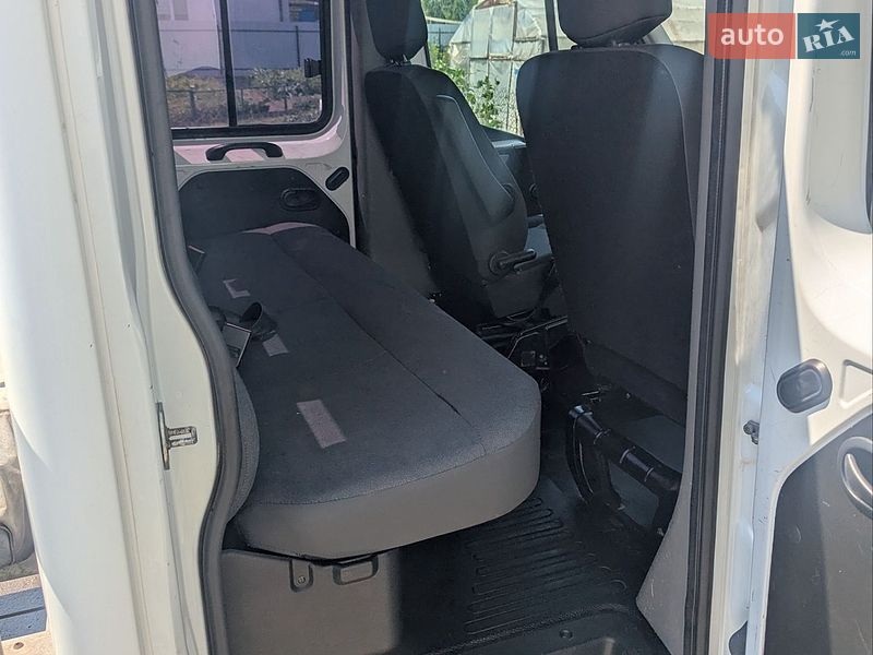 Автовоз Renault Master 2011 в Ровно
