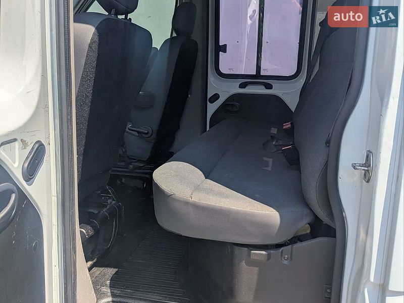 Автовоз Renault Master 2011 в Ровно