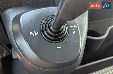 Автовоз Renault Master 2011 в Ровно