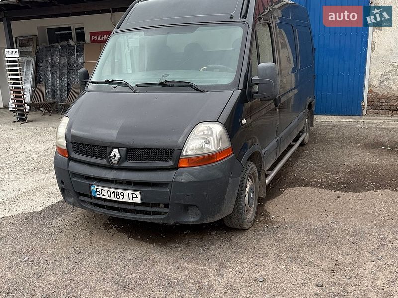 Минивэн Renault Master 2005 в Жовкве