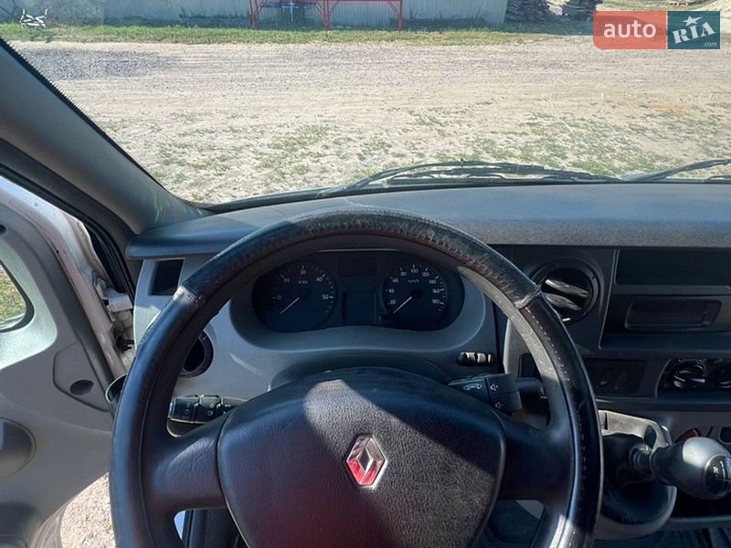 Вантажопасажирський фургон Renault Master 2010 в Чернігові