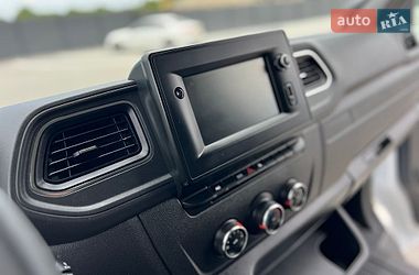 Грузовой фургон Renault Master 2023 в Дубно