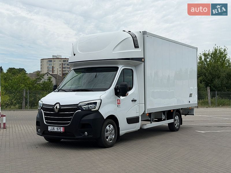 Вантажний фургон Renault Master 2022 в Дубні