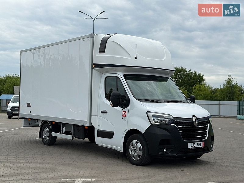 Вантажний фургон Renault Master 2022 в Дубні