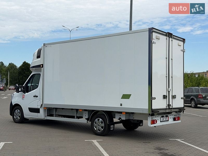 Вантажний фургон Renault Master 2022 в Дубні