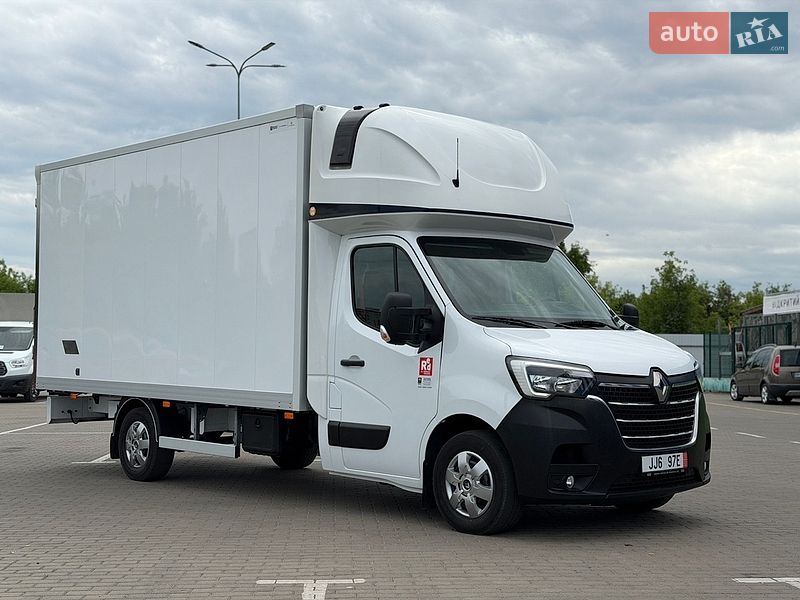Вантажний фургон Renault Master 2022 в Дубні